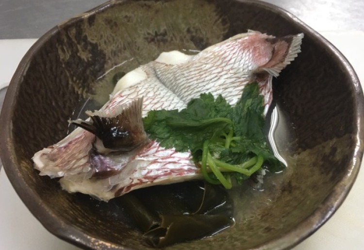 【季節料理】鯛の酒蒸し
